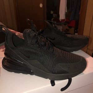 Womens Air Max 270 ‘Triple Black’